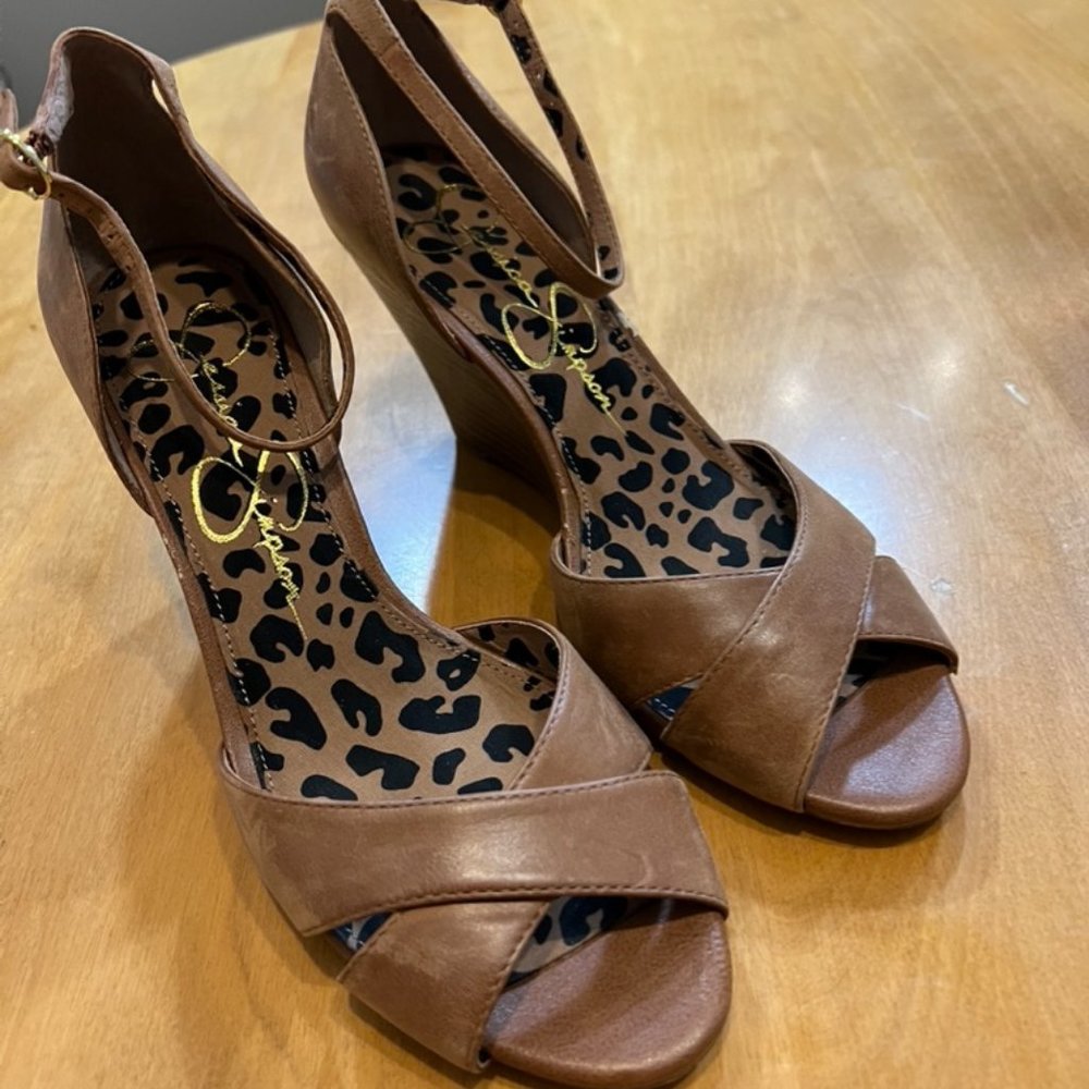 Jessica Simpson Wedges